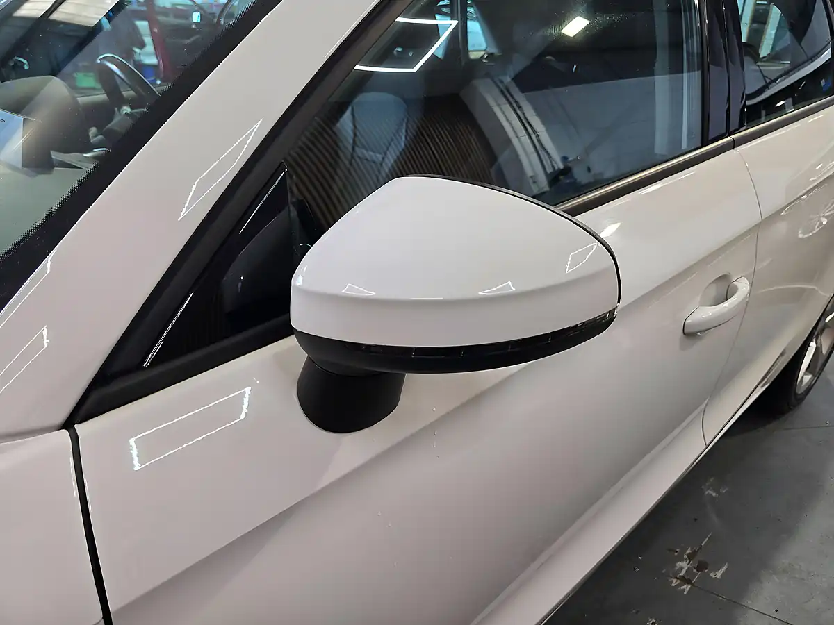Used 2015 Audi A1 Sport White - Interior and Exterior details 20