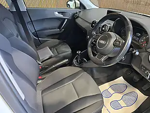 Used 2015 Audi A1 Sport White - Interior and Exterior details 9