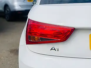 Used 2015 Audi A1 Sport White - Interior and Exterior details 13