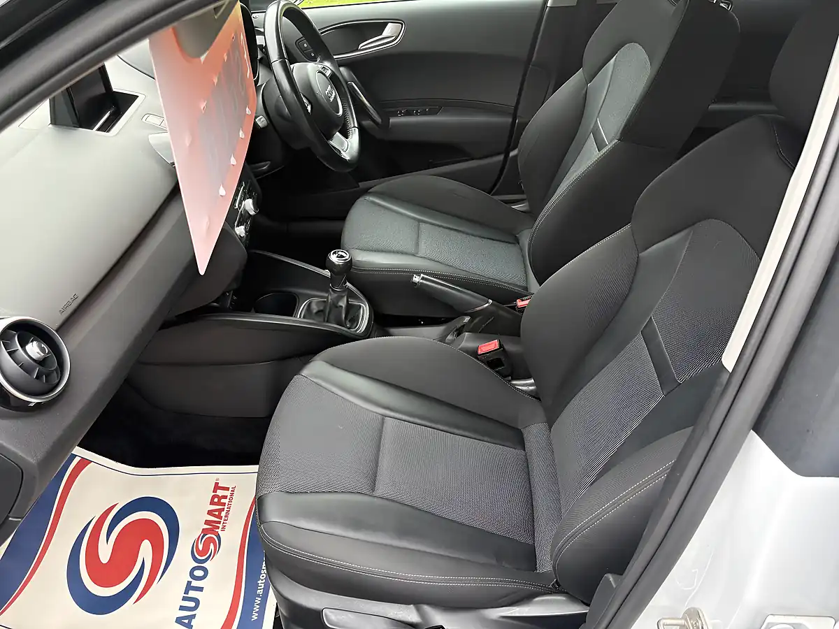 Used 2015 Audi A1 Sport White - Interior and Exterior details 10