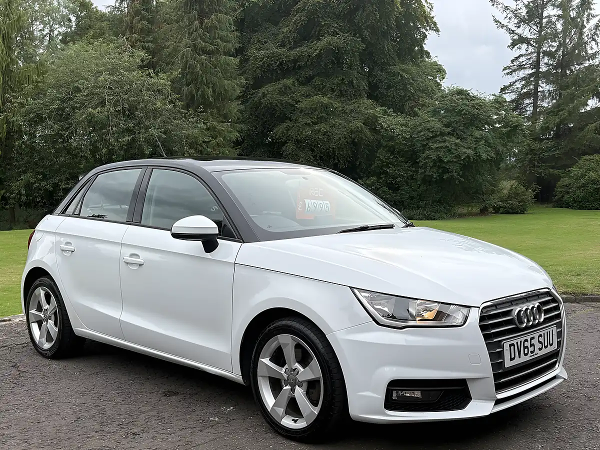 Used 2015 Audi A1 Sport White - Interior and Exterior details 3