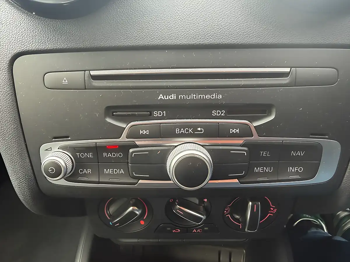 Used 2015 Audi A1 Sport White - Interior and Exterior details 20
