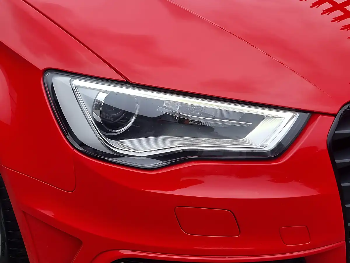 Used 2015 Audi A3 S Line Sportback Red - Interior and Exterior details 10