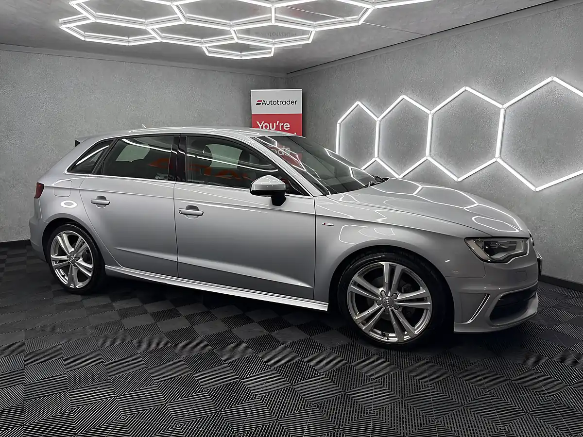 Used 2015 Audi A3 S Line Sportback Silver - Interior and Exterior details 9