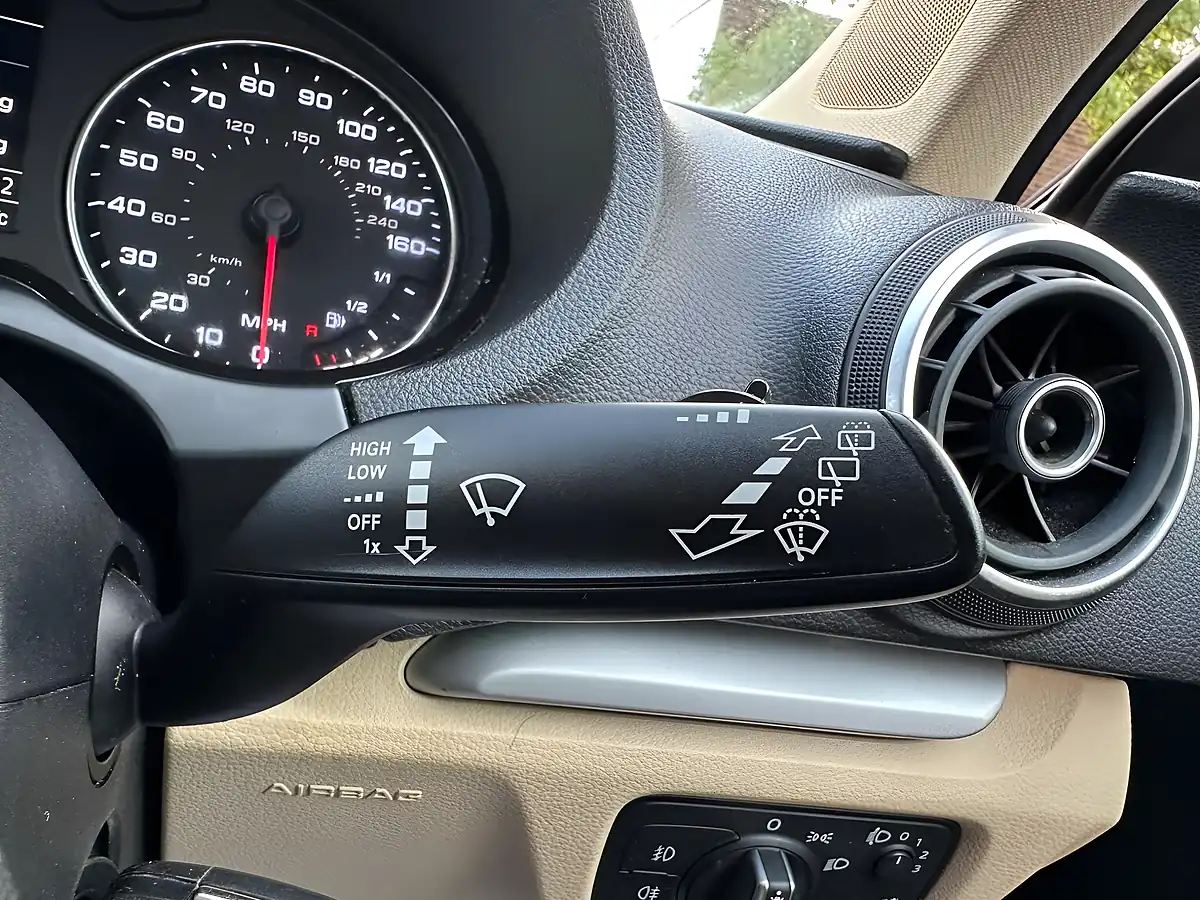 Used 2015 Audi A3 Se Grey - Interior and Exterior details 11