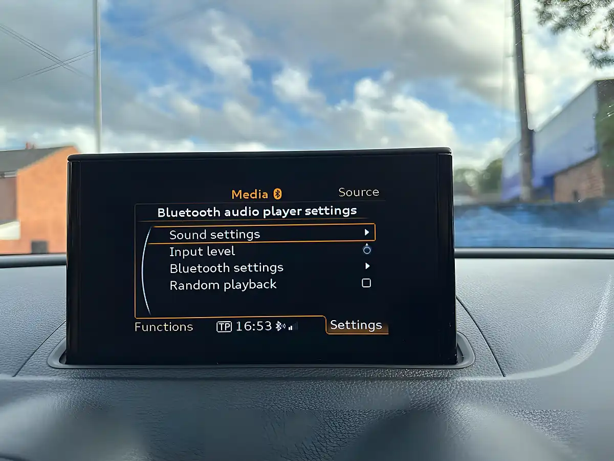 Used 2015 Audi A3 Se Grey - Interior and Exterior details 17