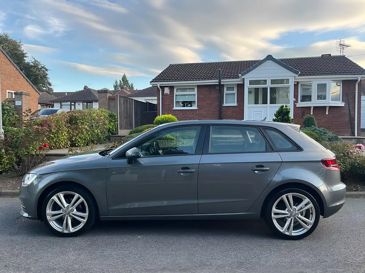 Used 2015 Audi A3 Se - Interior and Exterior details 9