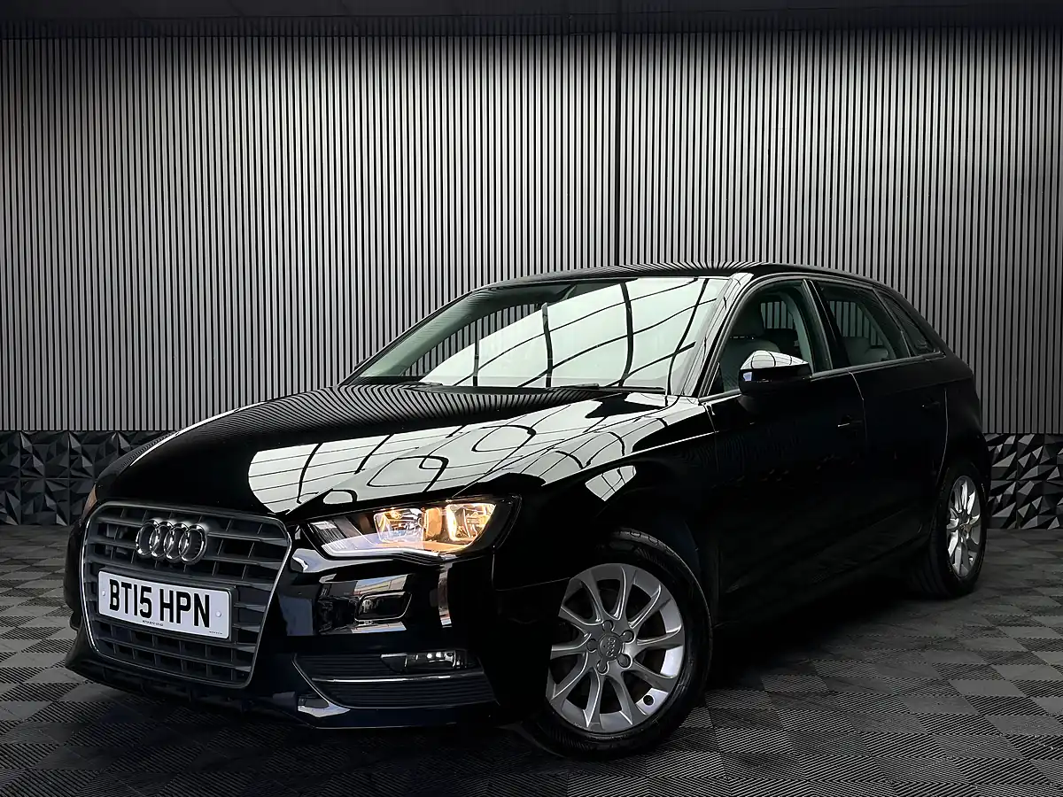 Used 2015 Audi A3 Se Sportback Black - Interior and Exterior details 3