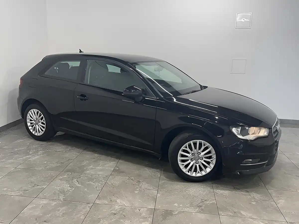 Used 2015 Audi A3 Se Technik Black - Interior and Exterior details 2