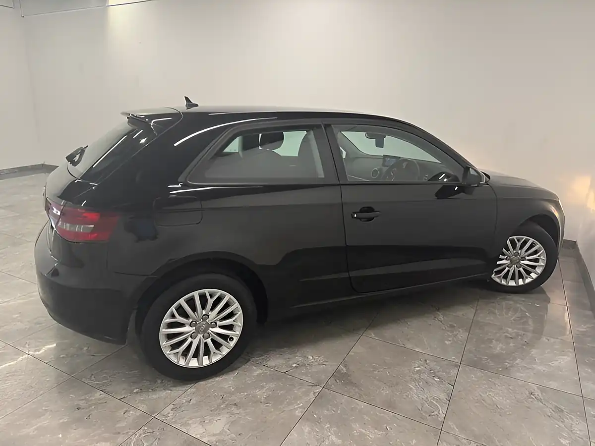 Used 2015 Audi A3 Se Technik Black - Interior and Exterior details 8