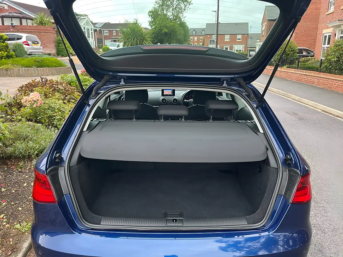Used 2015 Audi A3 Se Technik - Interior and Exterior details 5