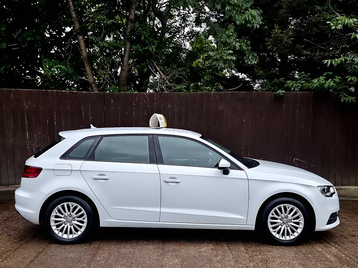 Used 2015 Audi A3 Se Technik Sportback Glacier White - Interior and Exterior details 7