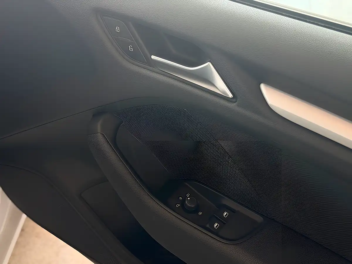 Used 2015 Audi A3 Se Technik White - Interior and Exterior details 12