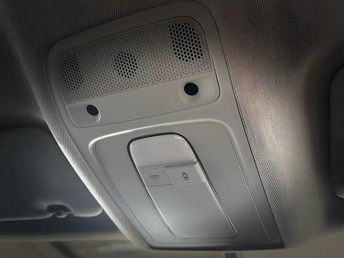 Used 2015 Audi A3 Se Technik White - Interior and Exterior details 18