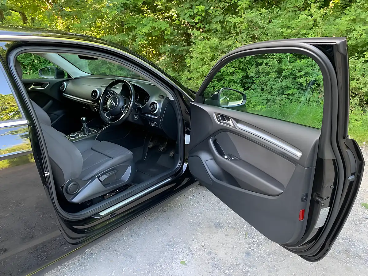 Used 2015 Audi A3 Sport Black - Interior and Exterior details 14