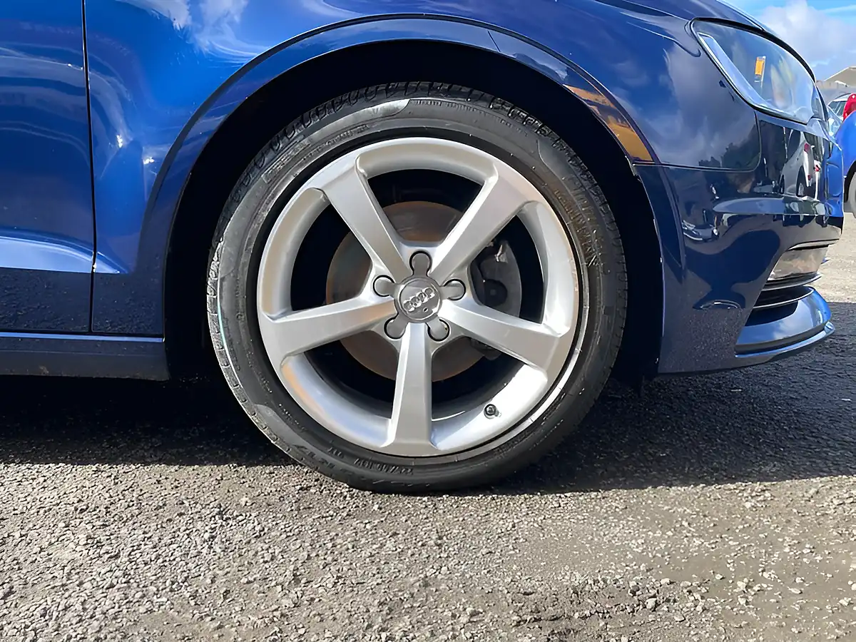 Used 2015 Audi A3 Sport Blue - Interior and Exterior details 12