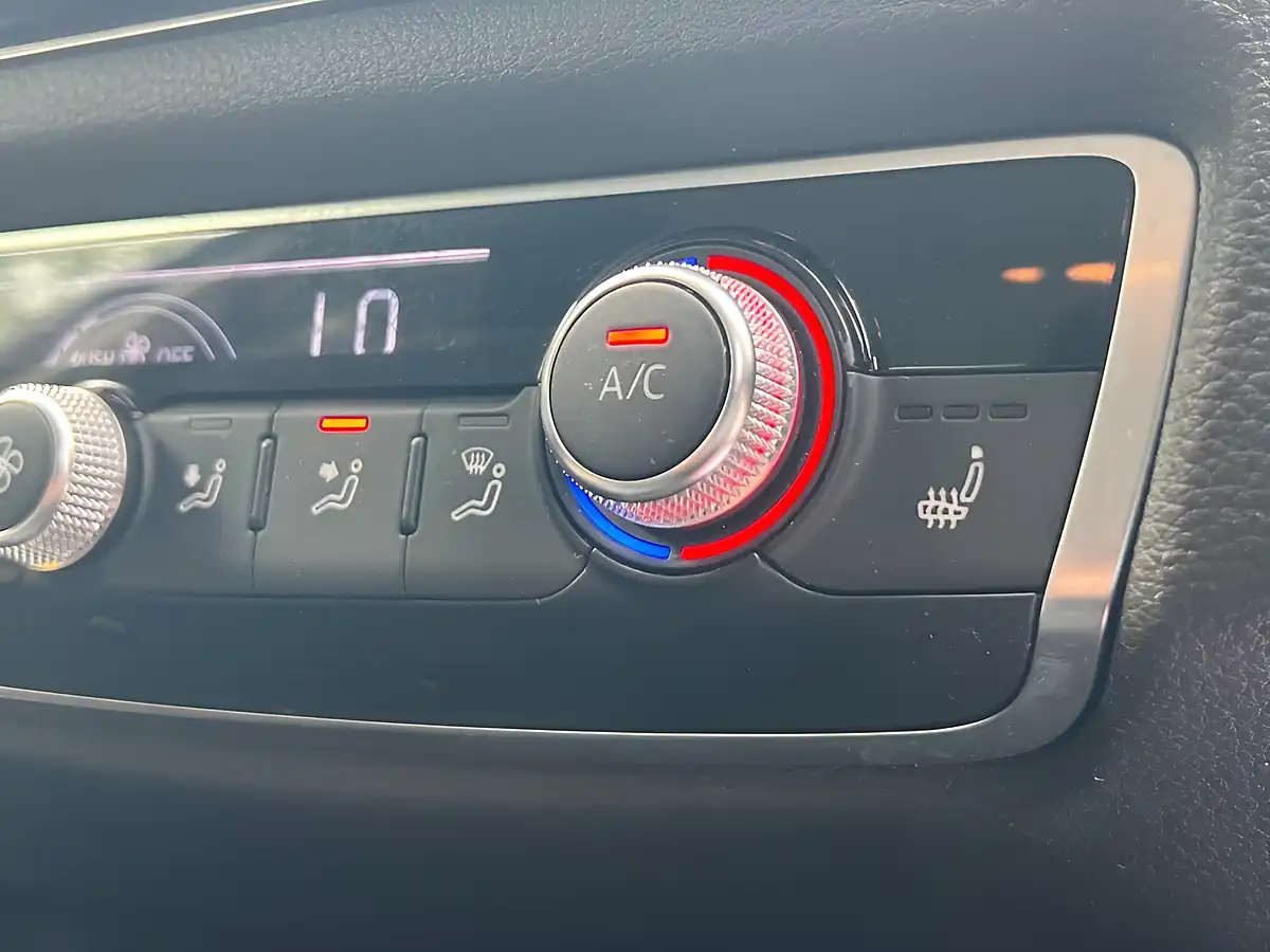 Used 2015 Audi A3 Sport Blue - Interior and Exterior details 18