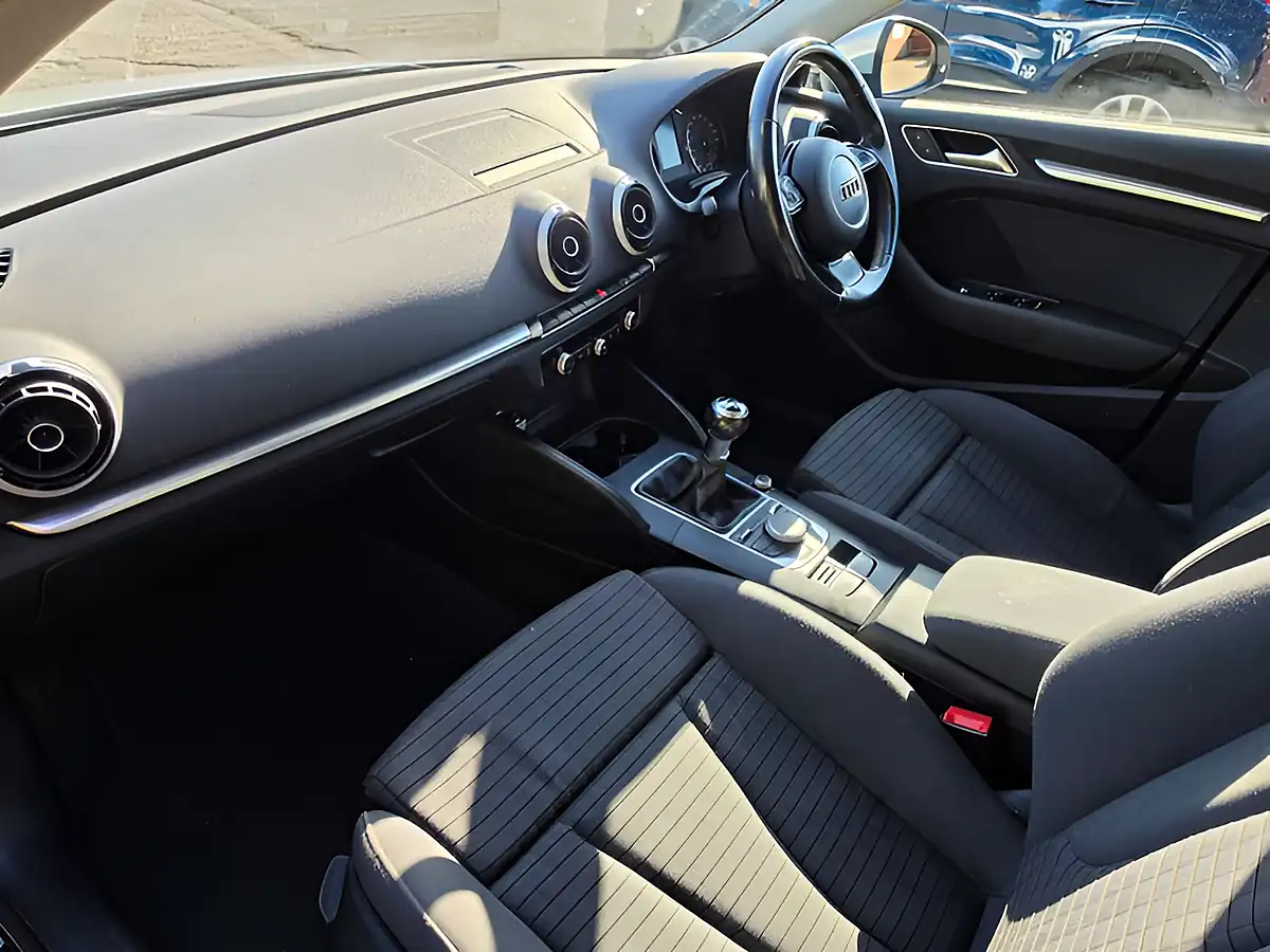 Used 2015 Audi A3 Sport Silver - Interior and Exterior details 10