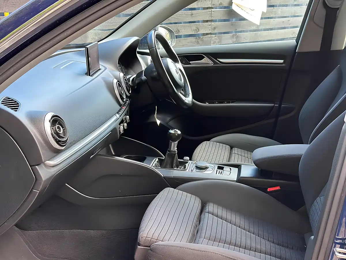 Used 2015 Audi A3 Sport Sportback Blue - Interior and Exterior details 8