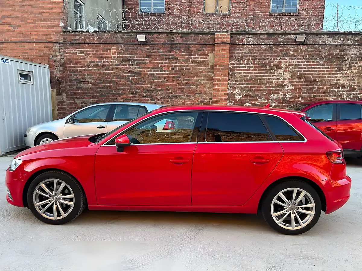 Used 2015 Audi A3 Sport Sportback Red - Interior and Exterior details 4