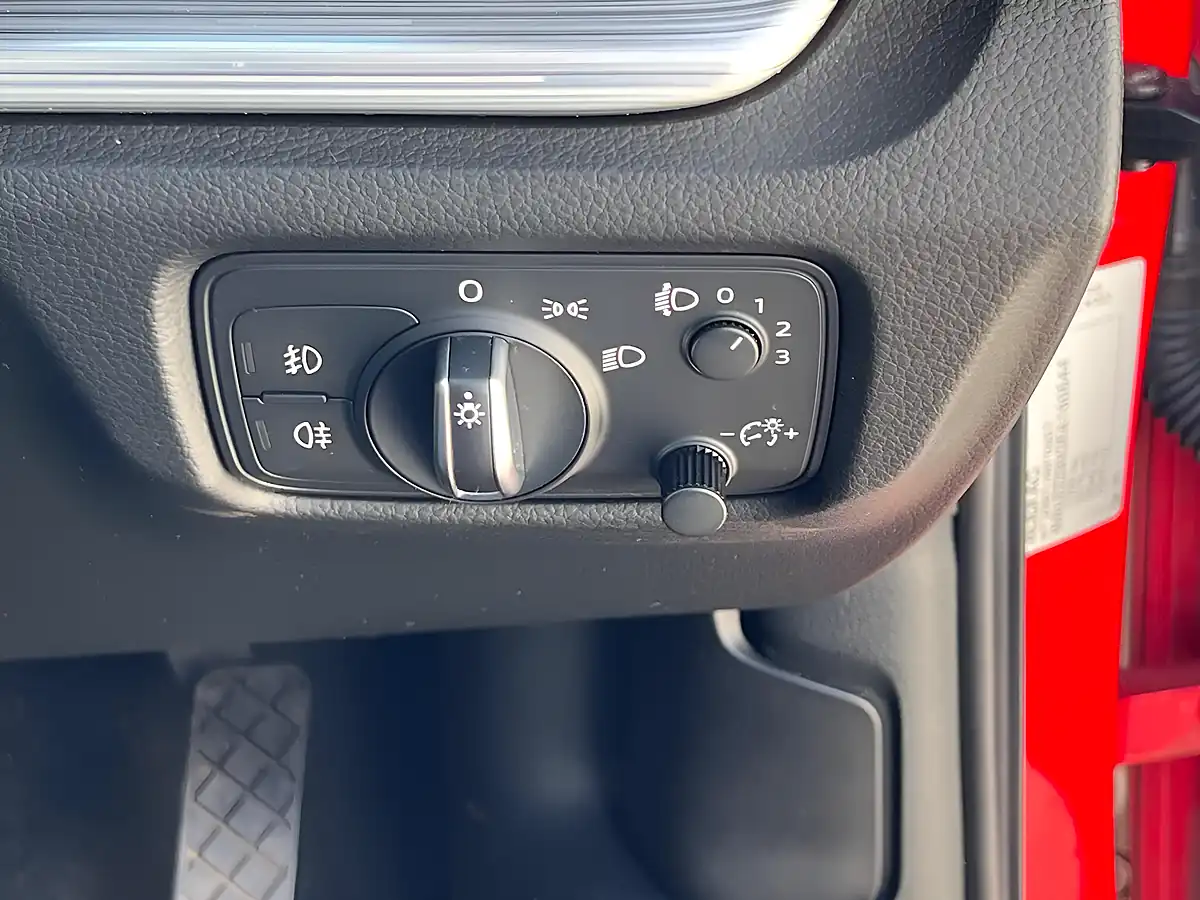 Used 2015 Audi A3 Sport Sportback Red - Interior and Exterior details 11