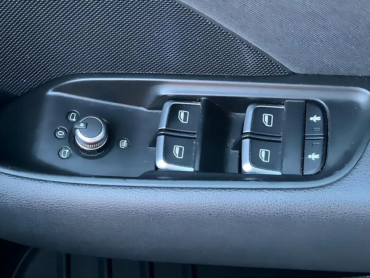 Used 2015 Audi A3 Sport Sportback Red - Interior and Exterior details 15