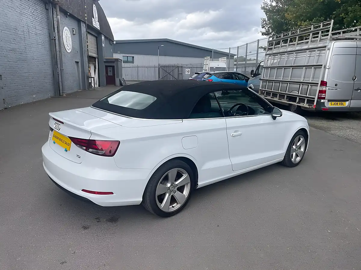 Used 2015 Audi A3 Sport White - Interior and Exterior details 7