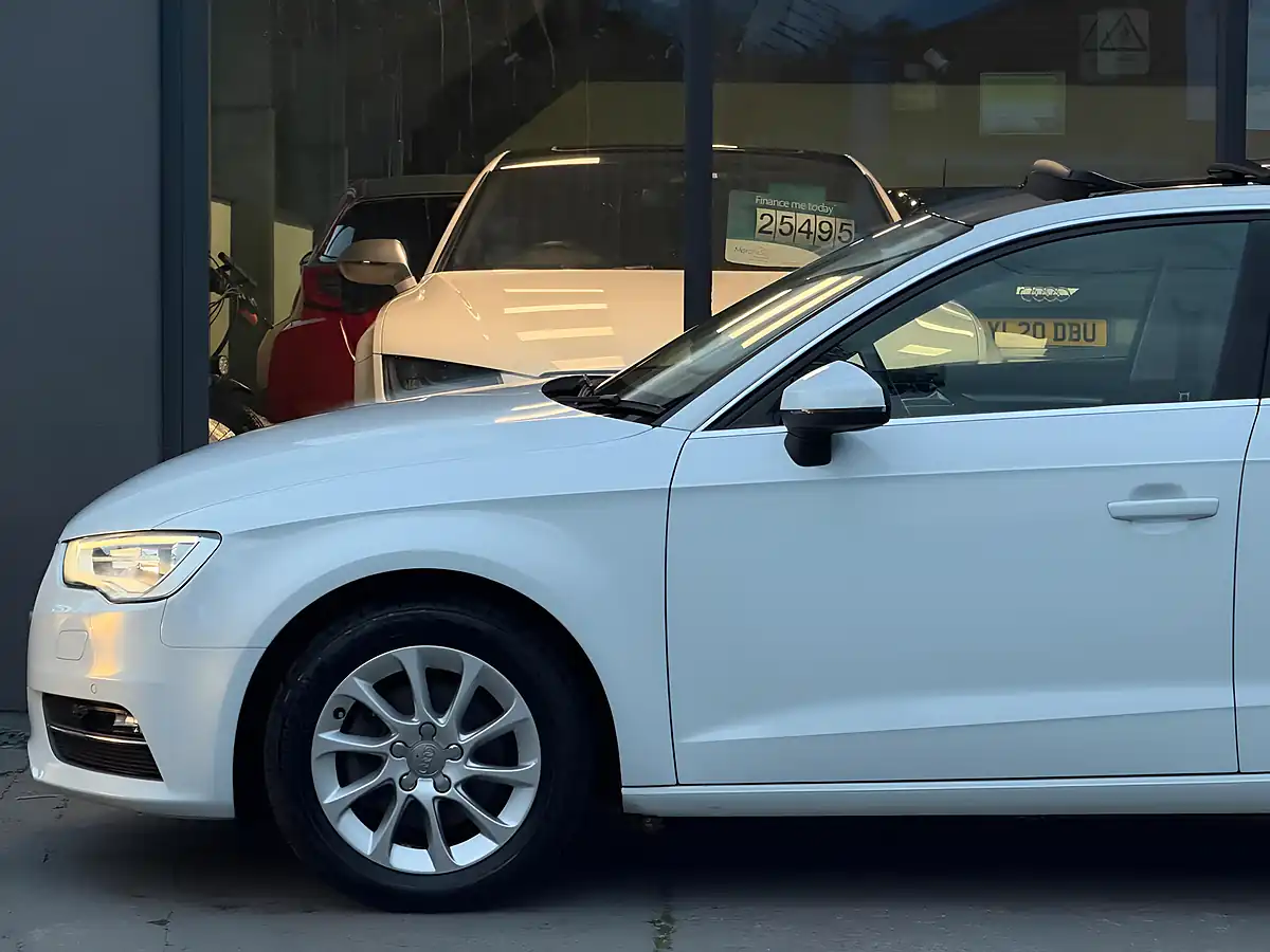 Used 2015 Audi A3 Sport White - Interior and Exterior details 10