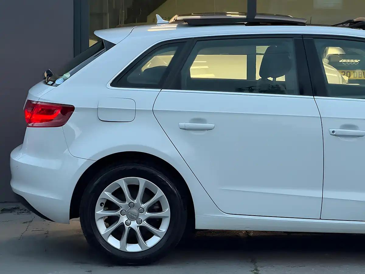 Used 2015 Audi A3 Sport White - Interior and Exterior details 7