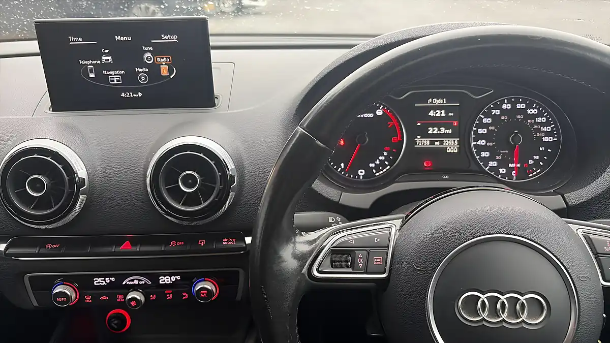 Used 2015 Audi A3 Sport White - Interior and Exterior details 15