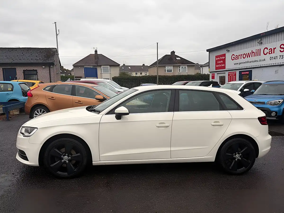 Used 2015 Audi A3 Sport White - Interior and Exterior details 4