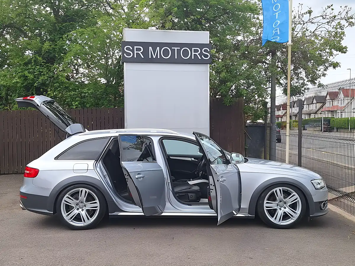 Used 2015 Audi A4 Allroad Sport Silver - Interior and Exterior details 7