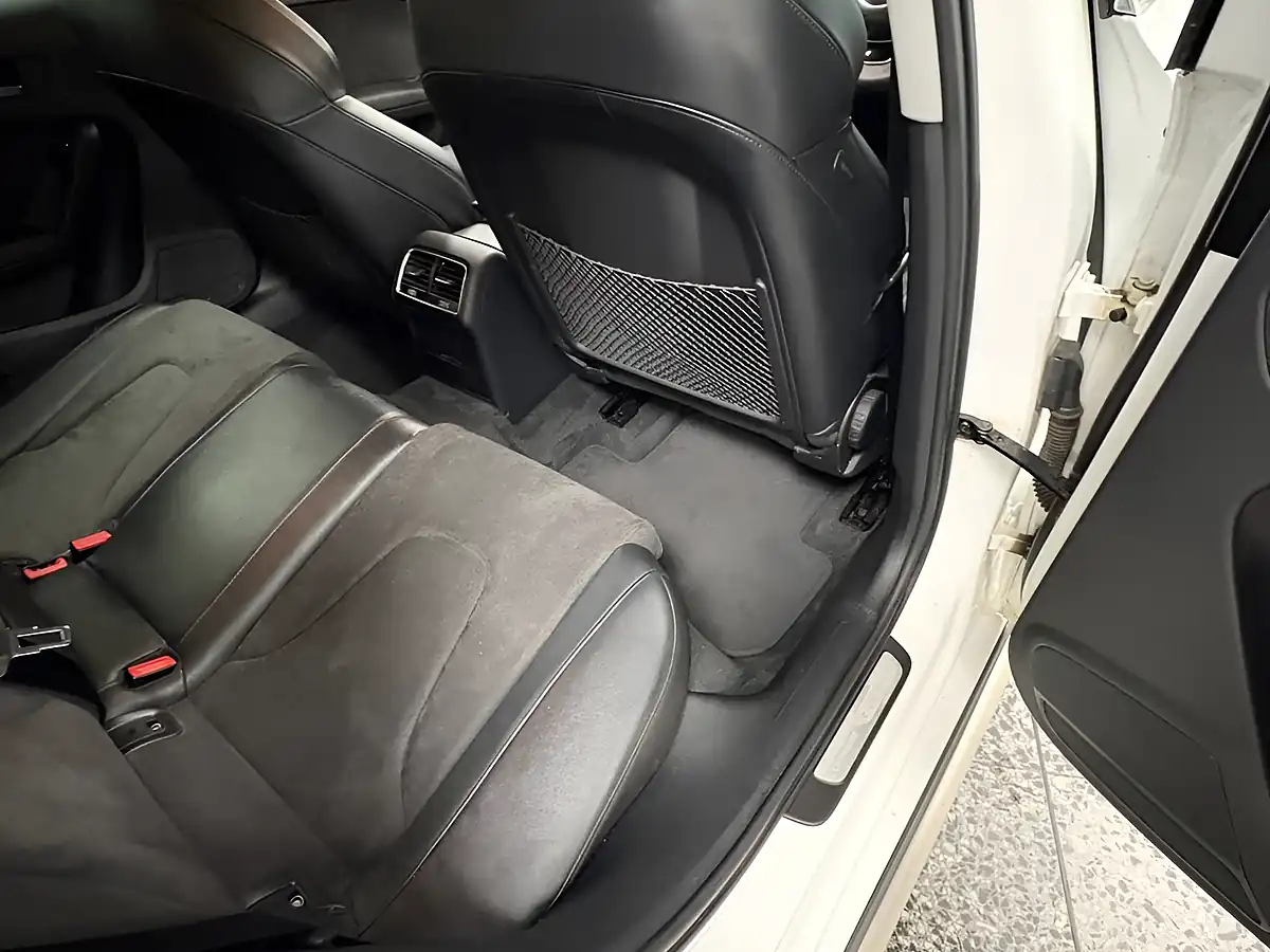 Used 2015 Audi A4 Allroad Sport White - Interior and Exterior details 15