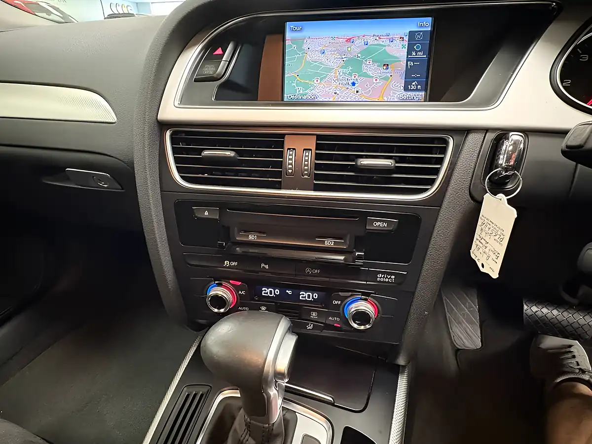 Used 2015 Audi A4 Allroad Sport White - Interior and Exterior details 18