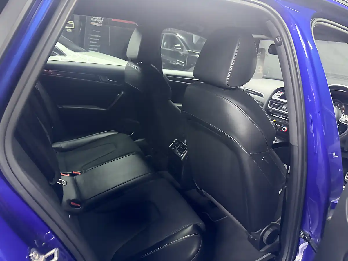 Used 2015 Audi A4 Avant Black Edition Blue - Interior and Exterior details 16