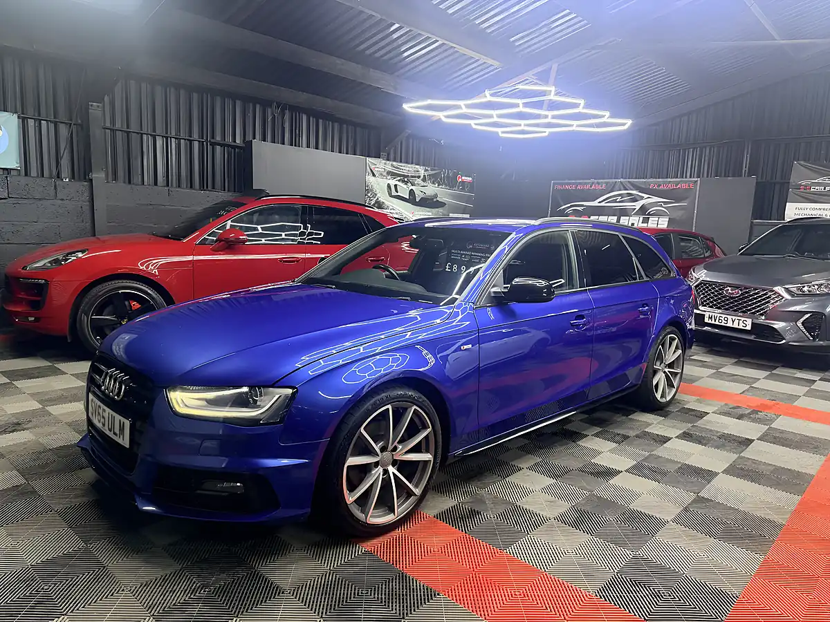 Used 2015 Audi A4 Avant Black Edition Blue - Interior and Exterior details 6