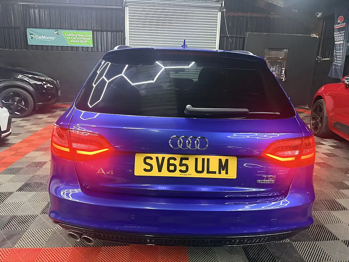Used 2015 Audi A4 Avant Black Edition Blue - Interior and Exterior details 8