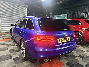 Used 2015 Audi A4 Avant Black Edition Blue - Interior and Exterior details 9