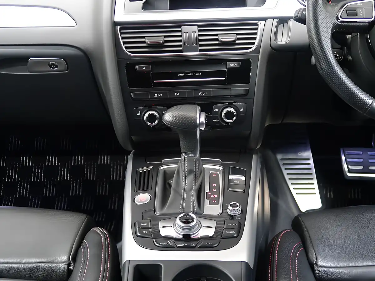 Used 2015 Audi A4 Avant S Line Black - Interior and Exterior details 10