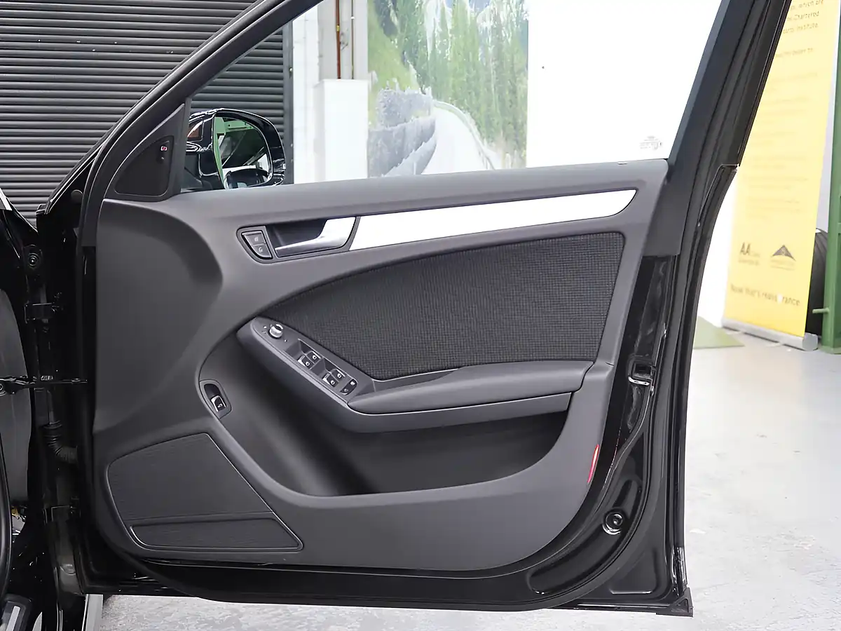 Used 2015 Audi A4 Avant S Line Black - Interior and Exterior details 16