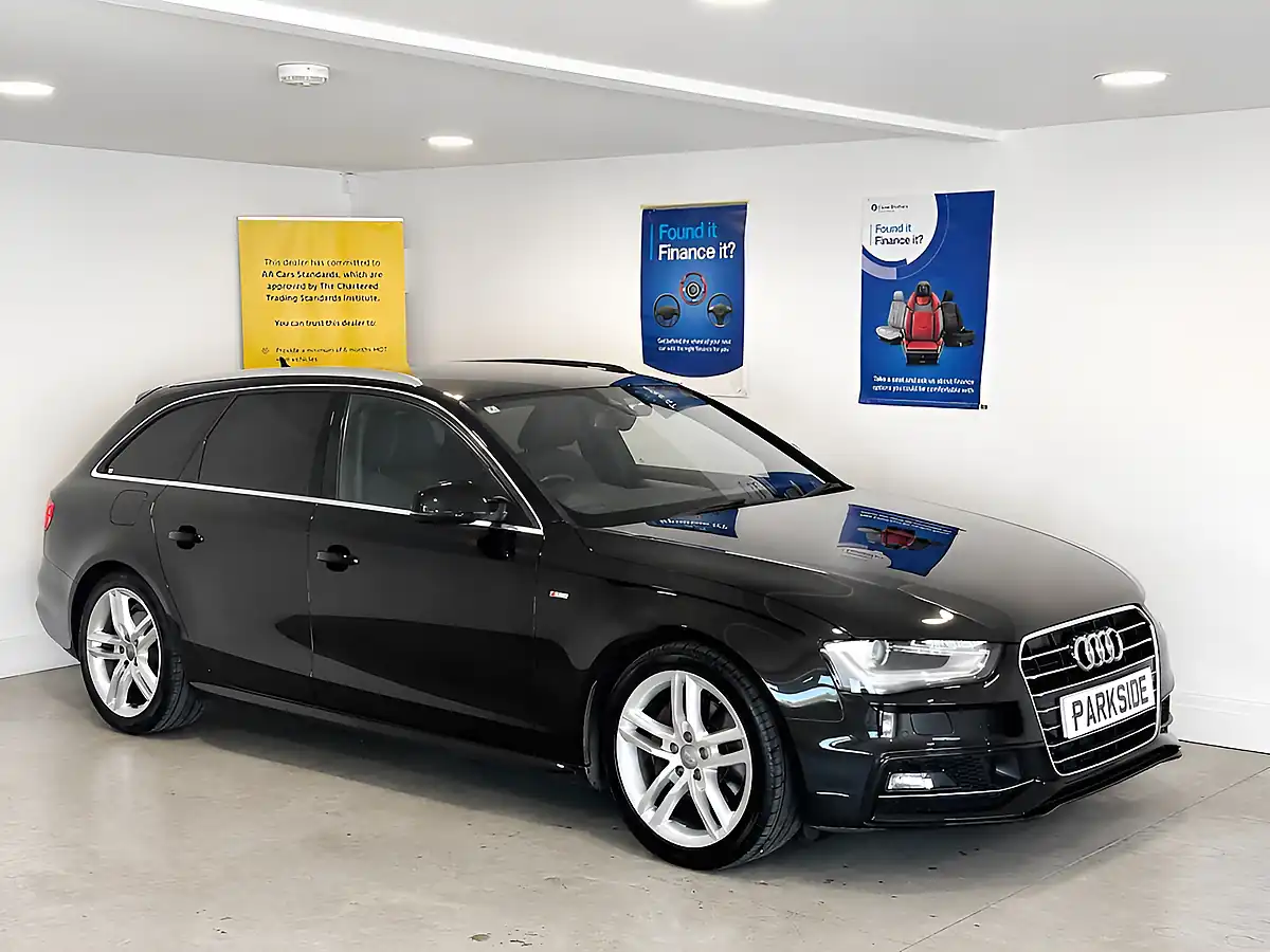 Used 2015 Audi A4 Avant S Line Black - Front View