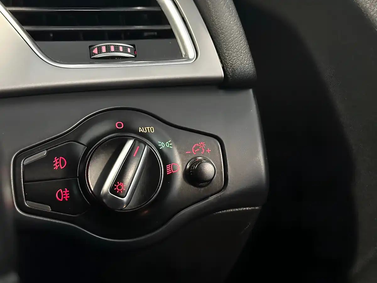 Used 2015 Audi A4 Avant S Line Black - Interior and Exterior details 10