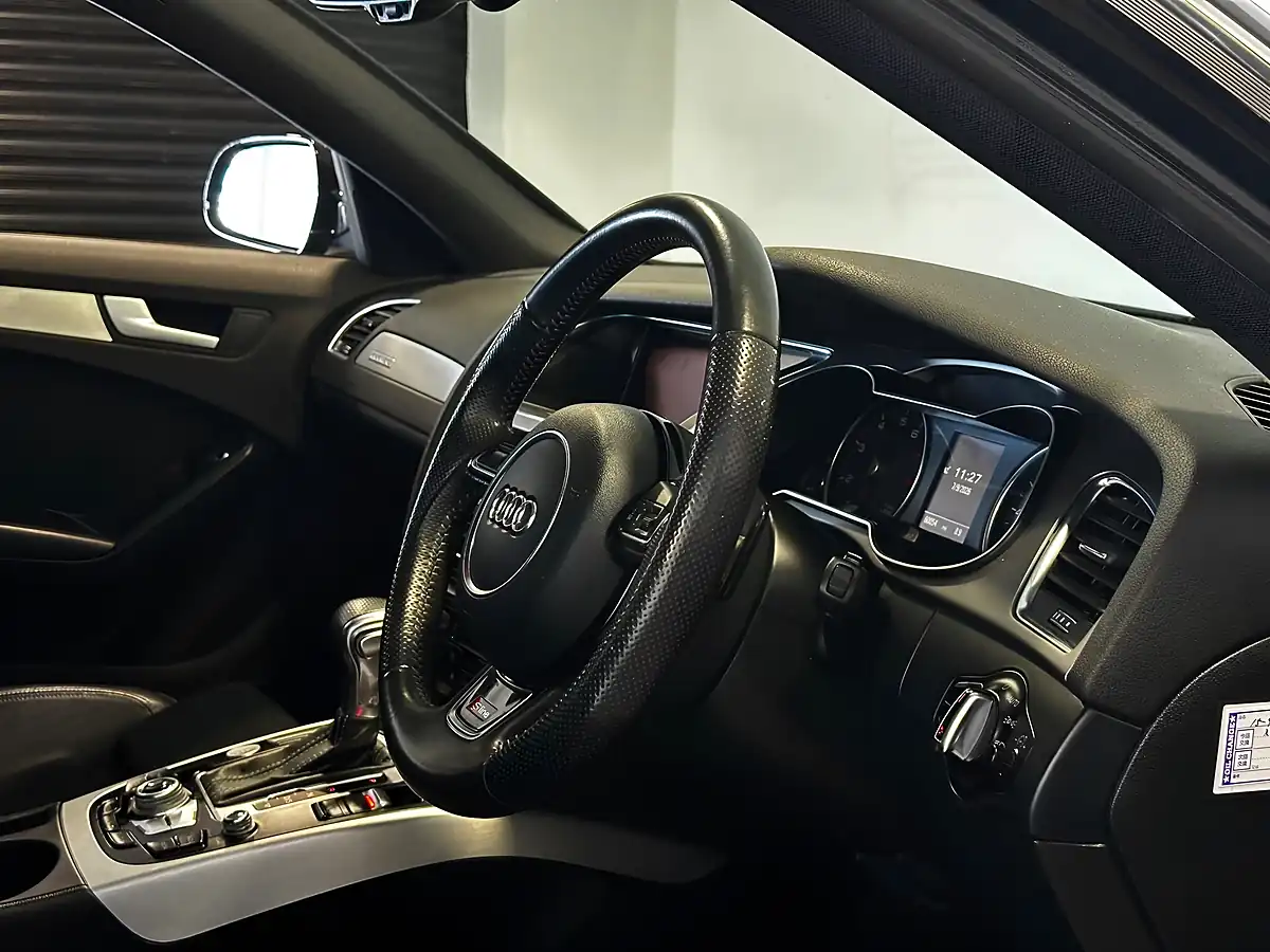 Used 2015 Audi A4 Avant S Line Black - Interior and Exterior details 2