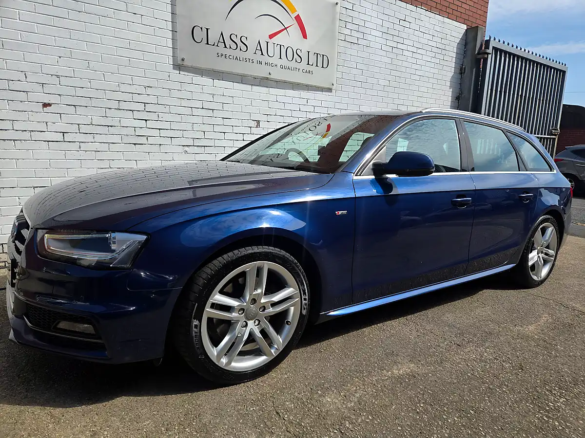 Used 2015 Audi A4 Avant S Line Blue - Interior and Exterior details 3