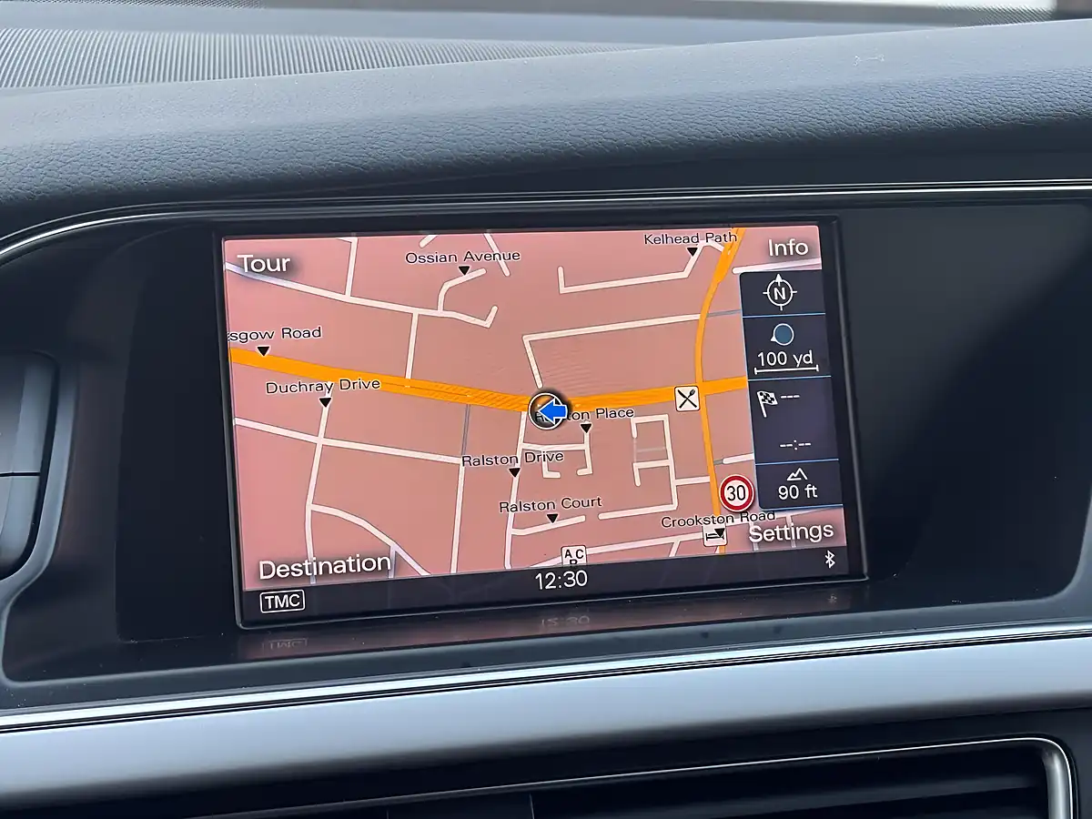 Used 2015 Audi A4 Avant S Line Red - Interior and Exterior details 15