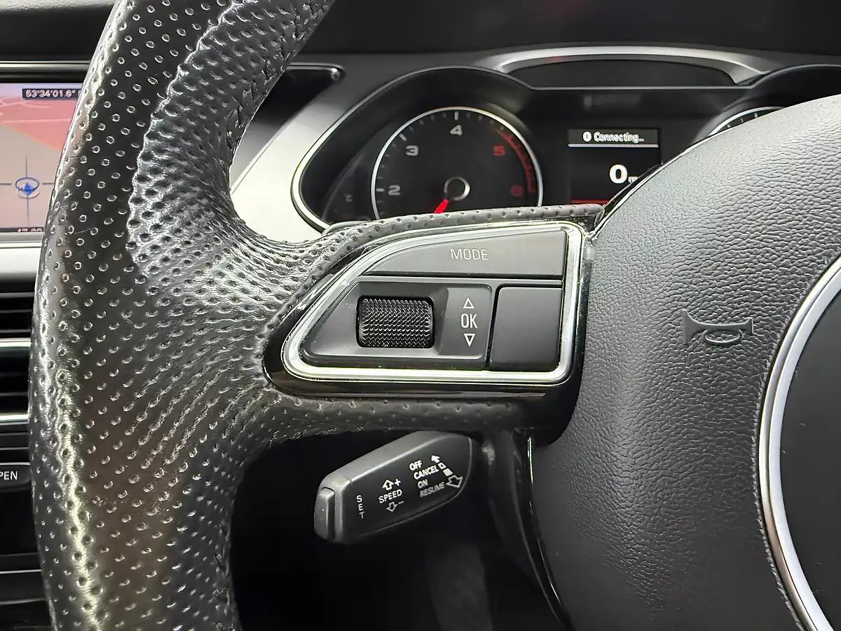 Used 2015 Audi A4 Avant S Line Silver - Interior and Exterior details 19