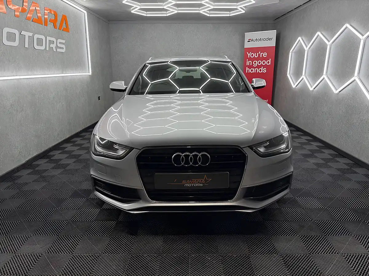 Used 2015 Audi A4 Avant S Line Silver - Interior and Exterior details 3