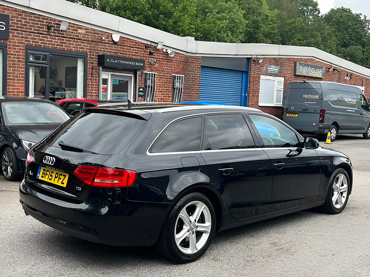 Used 2015 Audi A4 Avant Se Technik Black - Interior and Exterior details 3