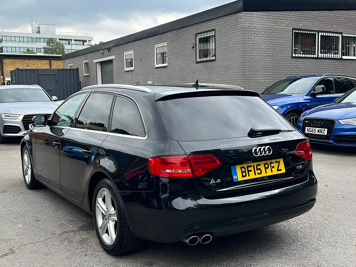 Used 2015 Audi A4 Avant Se Technik Black - Interior and Exterior details 4