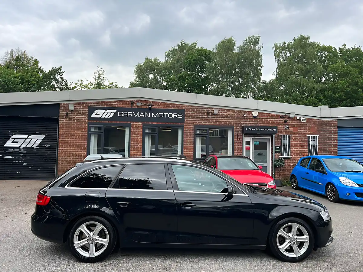 Used 2015 Audi A4 Avant Se Technik Black - Interior and Exterior details 6